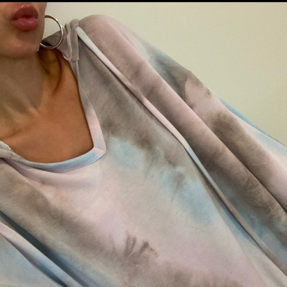 Reposhing Cotton Candy Tie Dye Hoodie - Picture 2 of 7